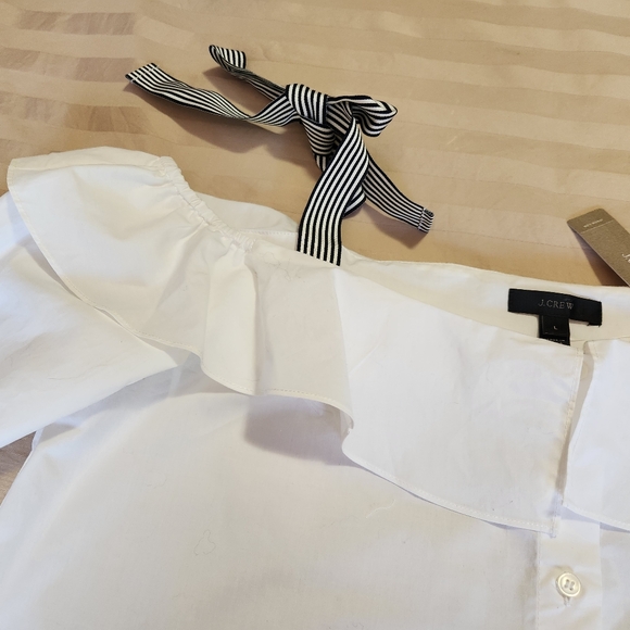 J Crew 100% cotton off the shoulder shirt - Picture 4 of 6